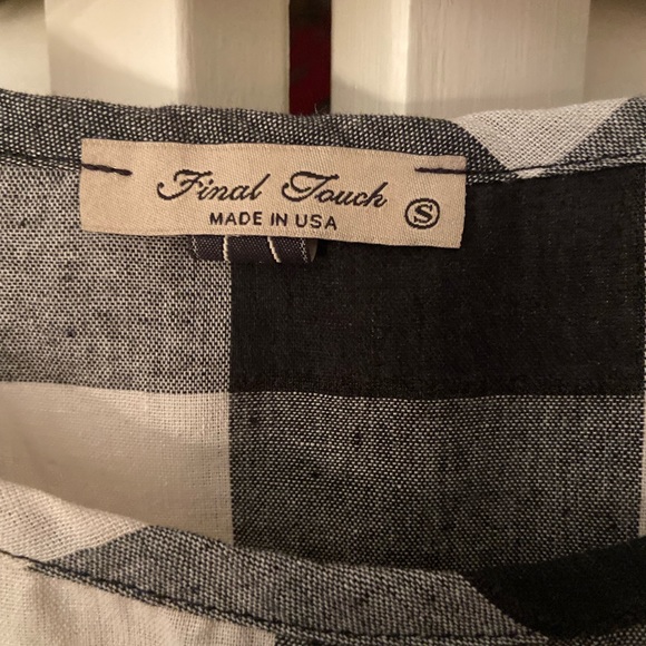 Top - Picture 2 of 2